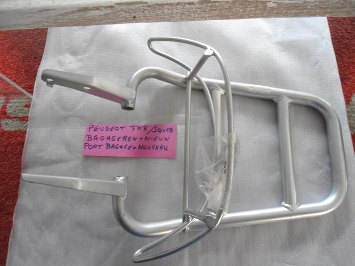 Peugeot TKR & Squab : porte-bagages = neuf, Vélos & Vélomoteurs, Pièces de cyclomoteur | Scooters, Neuf, Peugeot, Cadre, Enlèvement