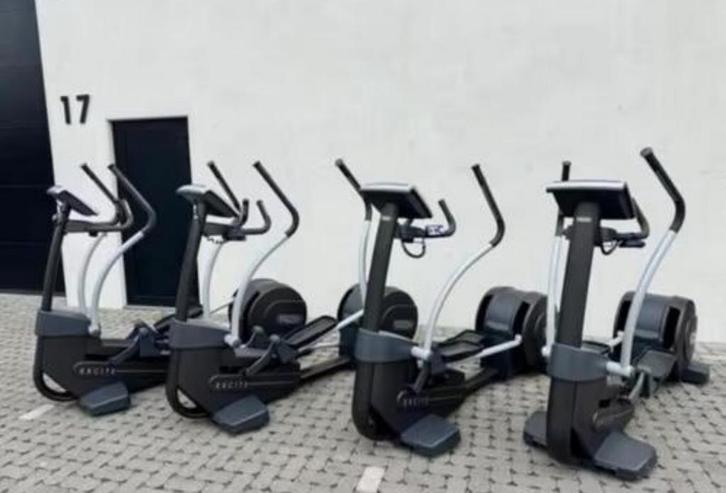 Vélo elliptique Technogym Synchro Excite + 700 SP !, Sports & Fitness, Équipement de fitness, Comme neuf, Enlèvement