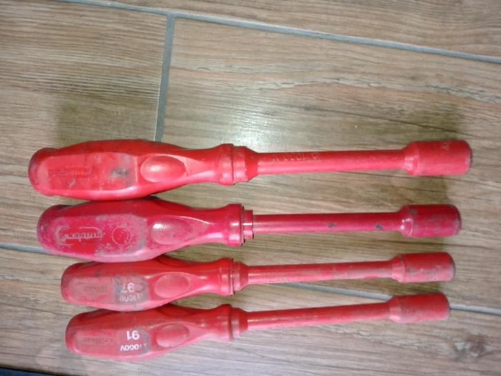 outillage isolé 1000 v, Bricolage & Construction, Outillage | Outillage à main, Utilisé, Enlèvement