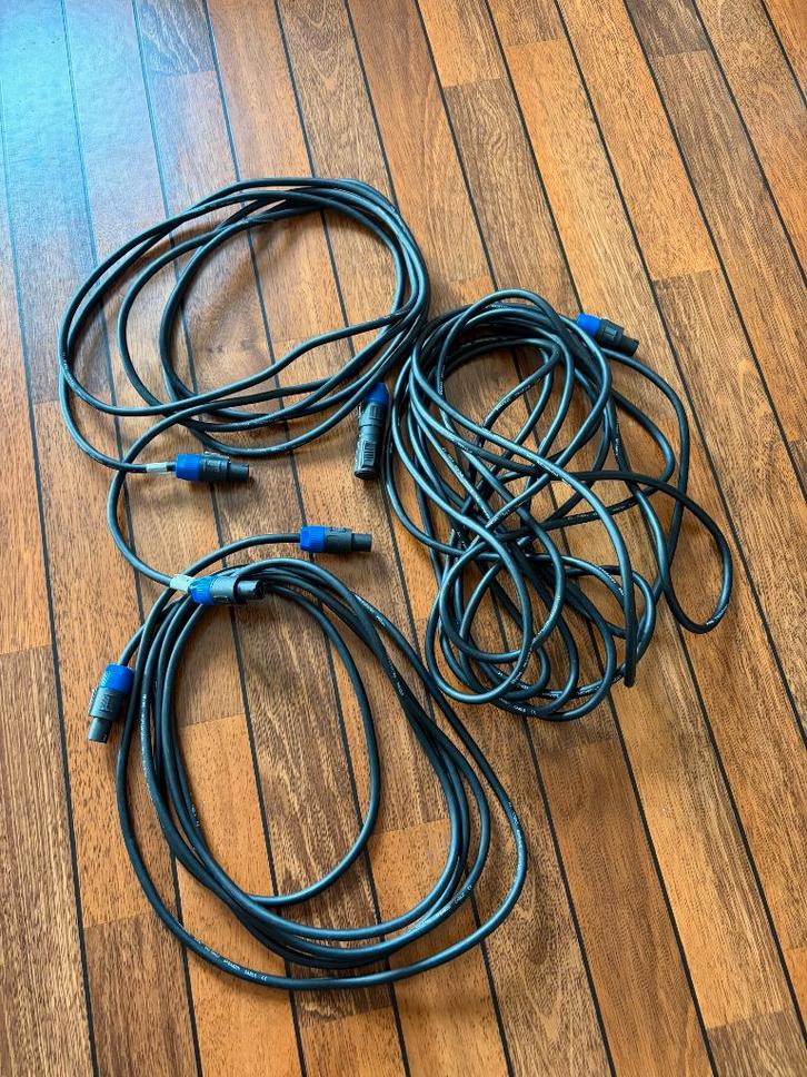 câble haut-parleur Devine 2,5 mm² 3 pièces, 5 m ; 5 m ; 10 m, Musique & Instruments, Câbles & Prises, Comme neuf, Haut-parleur ou Amplificateur