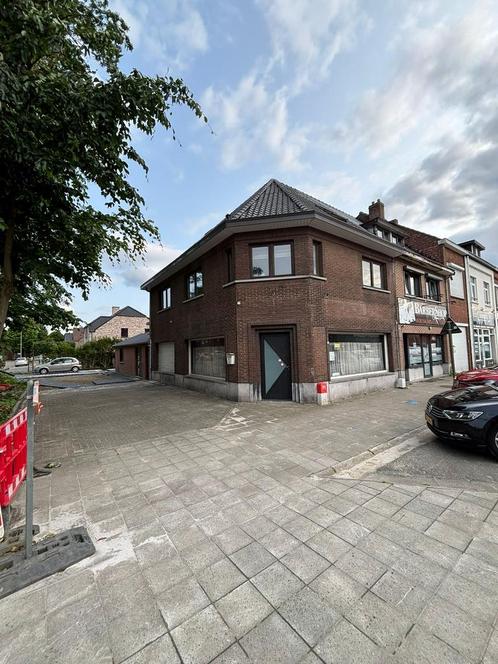 Te huur handelspand in Genk, Immo, Huizen te huur