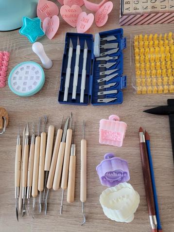Klei gereedschap handopbouw (pakket nieuw) beschikbaar voor biedingen