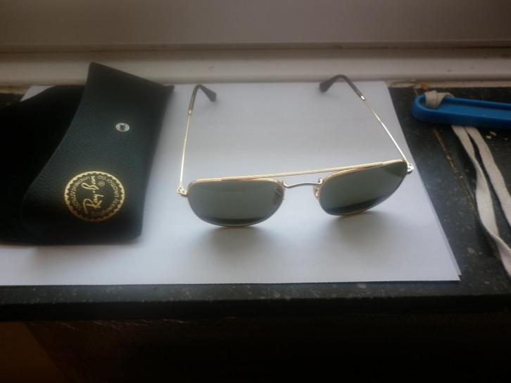 lunettes soleil ray ban, Handtassen en Accessoires, Zonnebrillen en Brillen | Heren, Gebruikt, Zonnebril op sterkte, Ray-Ban, Overige kleuren