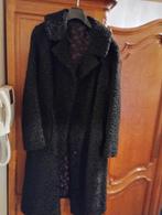 Mooie zwarte astrakan bontmantel pelsjas maat 46-48 voor 40€, Kleding | Dames, Jassen | Winter, Ophalen, Zo goed als nieuw, Maat 46/48 (XL) of groter