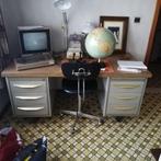 Bureau metaal met houten werkblad vintage, Huis en Inrichting, Bureaus, Gebruikt, Ophalen, Bureau