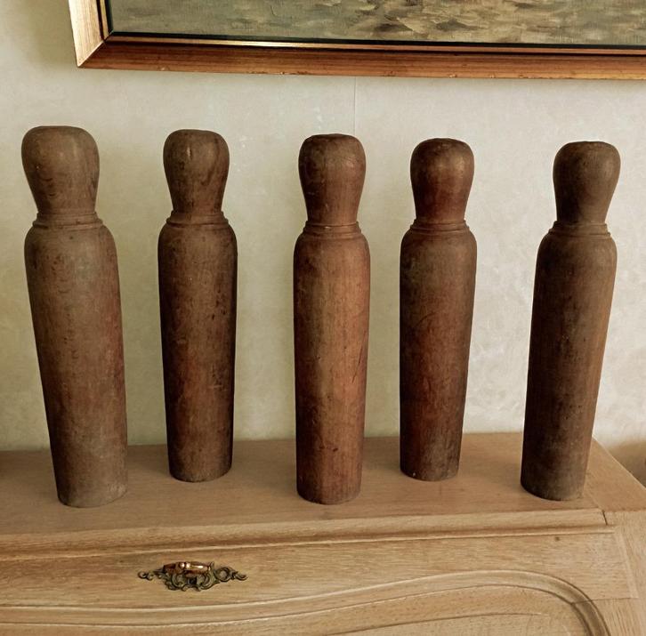 Jeux ancien 5 quilles en bois bowling bouloir, Antiek en Kunst, Antiek | Speelgoed, Ophalen of Verzenden