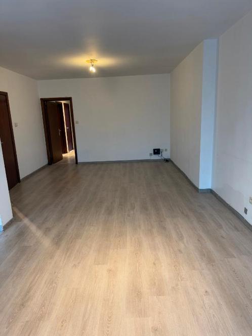 Appartement te huur in Moerzeke, 3 slpks, Immo, Huizen te huur, Appartement, D