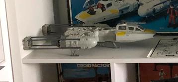 Star wars vintage y-wing, Envoi, Comme neuf