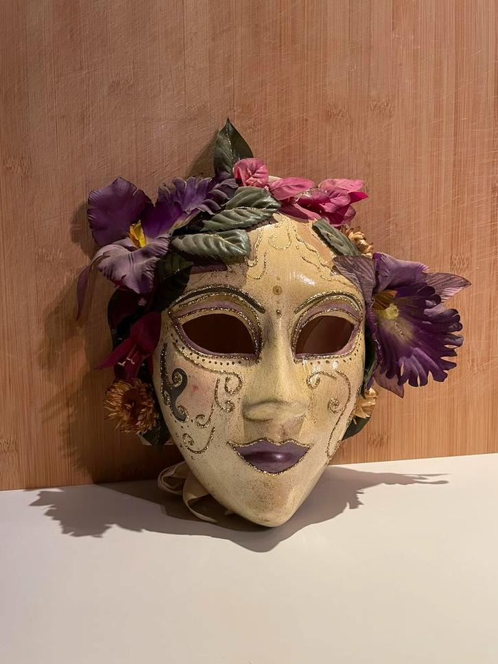Handgemaakt Venetiaans Masker – Uniek Decorstuk met Bloemen, Antiek en Kunst, Curiosa en Brocante, Ophalen of Verzenden