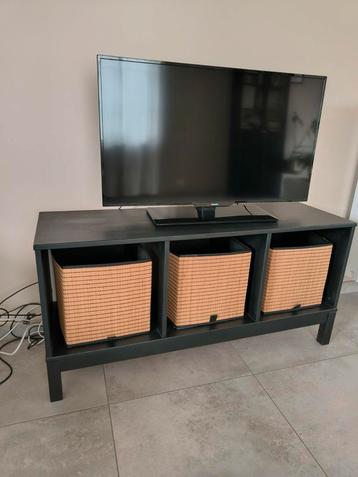 Tv kast/ Tv meubel beschikbaar voor biedingen