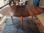 vintage eettafel, Huis en Inrichting, Ophalen, Vintage, Zo goed als nieuw, Ovaal