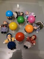 capsule automaat & inhoud capsules met steen/klei poppetjes, Verzamelen, Euro, Ophalen, Nieuw, Met sleutels