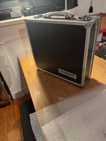 Pedalboard Rockboard beschikbaar voor biedingen