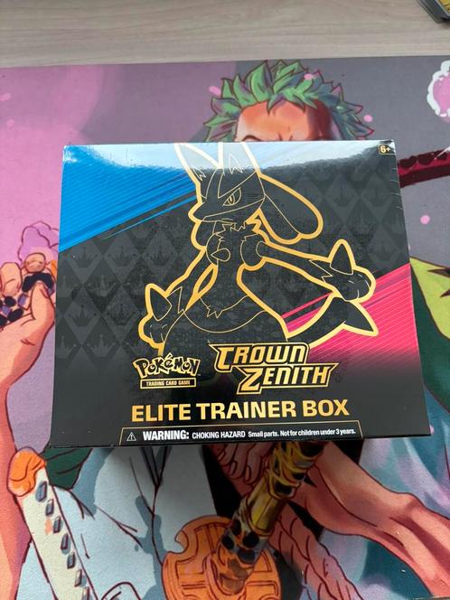 Crown Zenith Elite Trainer Box sealed, Hobby en Vrije tijd, Verzamelkaartspellen | Pokémon, Boosterbox, Ophalen of Verzenden