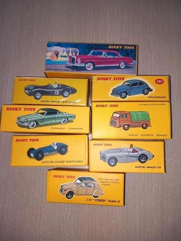 Dinky toys 8 stuks in doos mooie staat  beschikbaar voor biedingen