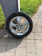 4 aluminium originele velgen Mercedes +  goede winterbanden, Auto-onderdelen, Banden en Velgen, Ophalen, Gebruikt, Velg(en), 16 inch