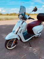 Kymco Like 125cc — 750 km — Geïnspireerd op VESPA PRIMAVERA., Ophalen, Zo goed als nieuw