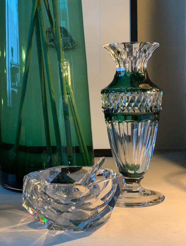 Smaragdgroene kristallen vaas Val Saint Lambert, Antiek en Kunst, Antiek | Glaswerk en Kristal, Ophalen