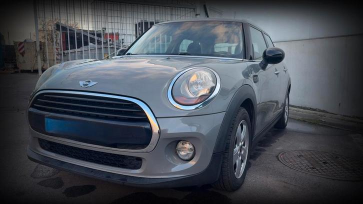 Mini cooper diesel 1.5 de 2017, Auto's, Mini, Particulier, Cooper, Airbags, Airconditioning, Android Auto, Apple Carplay, Bluetooth