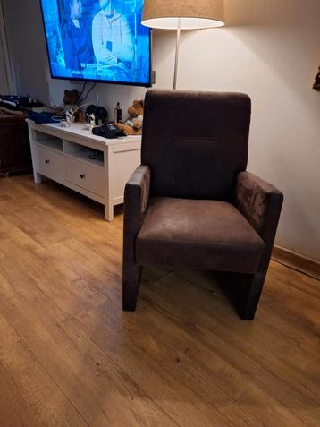 Leren bruine stoelen, Huis en Inrichting, Stoelen, Ophalen, Zo goed als nieuw, Bruin, Leer