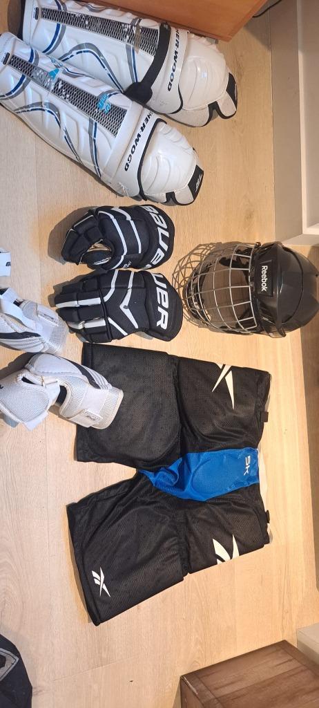 inline hockey uitrusting  volwassenen + 3 x carbon sticks, Sport en Fitness, Hockey, Gebruikt, Kleding, Ophalen