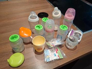 Dr Brown difrax tommee tippee mam beschikbaar voor biedingen