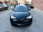 Toyota C-HR Hybrid | Camera | Adaptive Cruise! | Lane Assist, Auto's, Toyota, Stof, 4 cilinders, Zwart, 5 zetels
