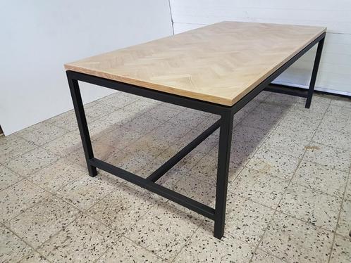 Tafel visgraat parket, massief eiken blokjes, tafelpoten., Doe-het-zelf en Bouw, Vloerdelen en Plavuizen, Nieuw, Parket, Hout