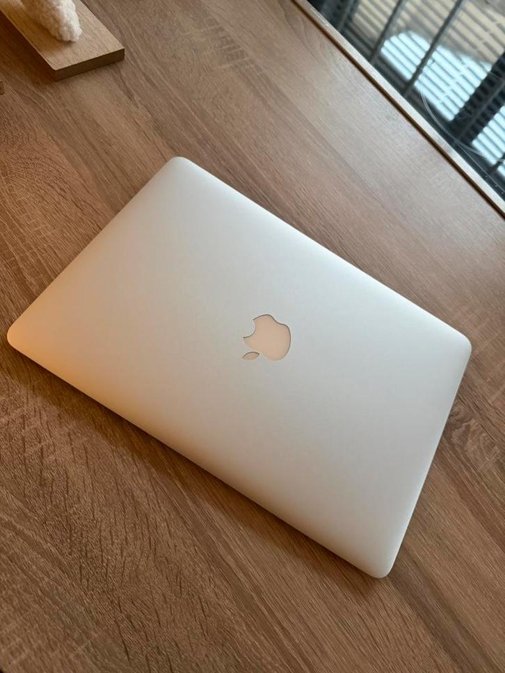 Macbook air 13 pouces Apple, Informatique & Logiciels, Apple Macbooks, Comme neuf, MacBook, 13 pouces, Enlèvement