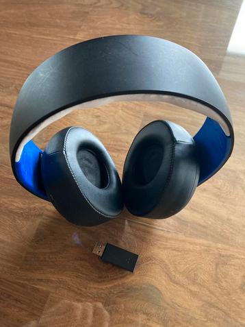 SONY WIRELESS HEADSET VOOR PLAYSTATION 4 - 2.0 disponible aux enchères