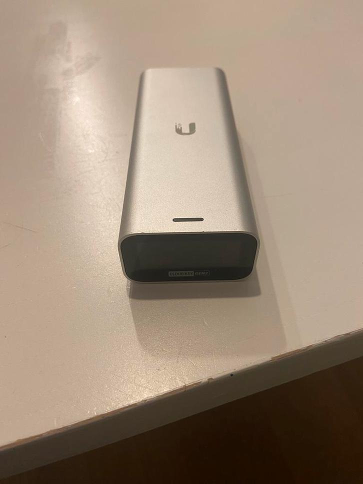 Cloud Key Gen 2 Unifi, Computers en Software, Netwerk switches, Zo goed als nieuw, Ophalen of Verzenden