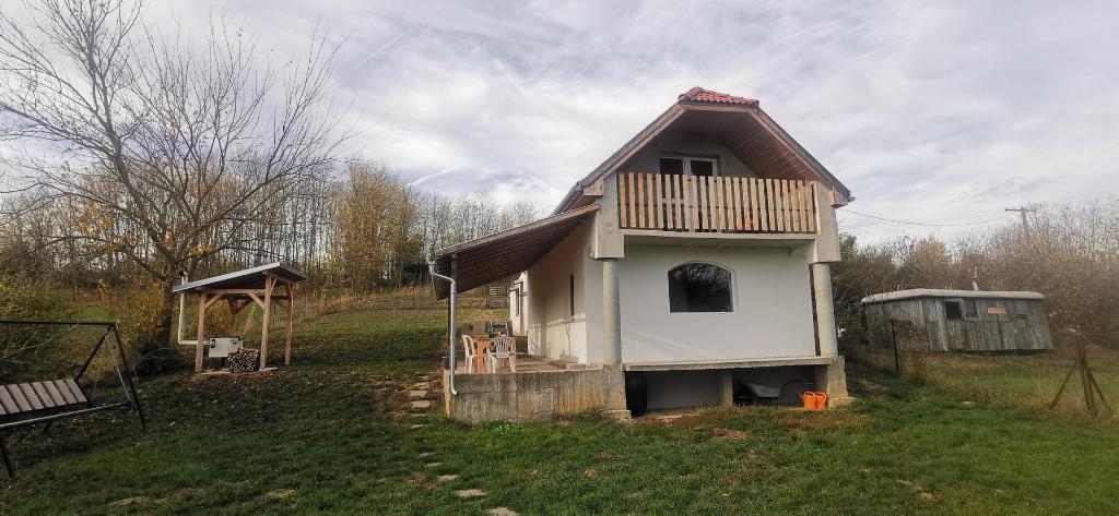 TE KOOP in Kaposvár–Toponár, Hongarije..., Immo, Étranger, Europe autre, Maison d'habitation, Village