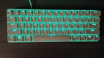 RGB gaming toetsenbord / muis combo beschikbaar voor biedingen