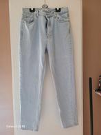Jeans Mom, Vêtements | Femmes, Enlèvement, Porté