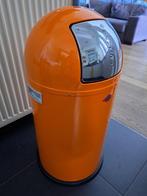 Poubelle orange Vintage Wesco Pushboy 50 litres, Maison & Meubles, Comme neuf, 40 litres ou plus, Enlèvement, Métal