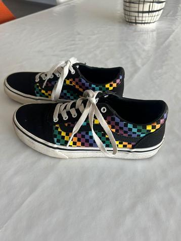 Baskets Vans enfant – Taille 35 beschikbaar voor biedingen