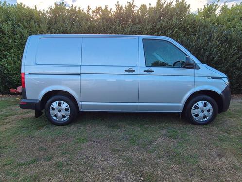 VW Transporter T6.1 150PK DSG Automaat 3-zit zeer nette bus, Auto's, Bestelwagens en Lichte vracht, Bedrijf, Te koop, ABS, Airconditioning