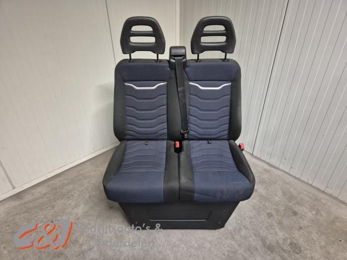 Bank rechts-voor van een Iveco New Daily, Auto-onderdelen, Interieur en Bekleding, Overige automerken, Gebruikt, 3 maanden garantie