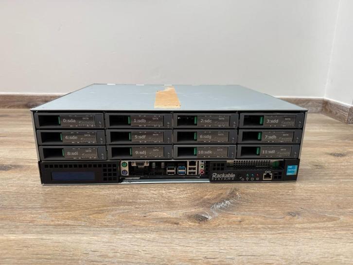 NAS Server (3U, 12 bays, SATA backplane, 16GB RAM), Informatique & Logiciels, NAS, Utilisé, Enlèvement