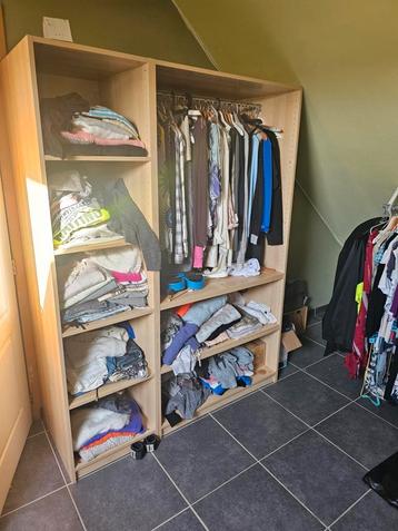 Ikeakast van 1.5m op 2m hoog beschikbaar voor biedingen
