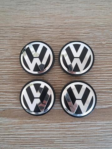 Volkswagen Naafdoppen
Klemmaat: 56 mm 
 beschikbaar voor biedingen