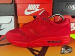 Nike Air Max 1 'Tonal Red' EU43 2017, Kleding | Heren, Schoenen, Overige kleuren, Nike, Ophalen of Verzenden, Sneakers