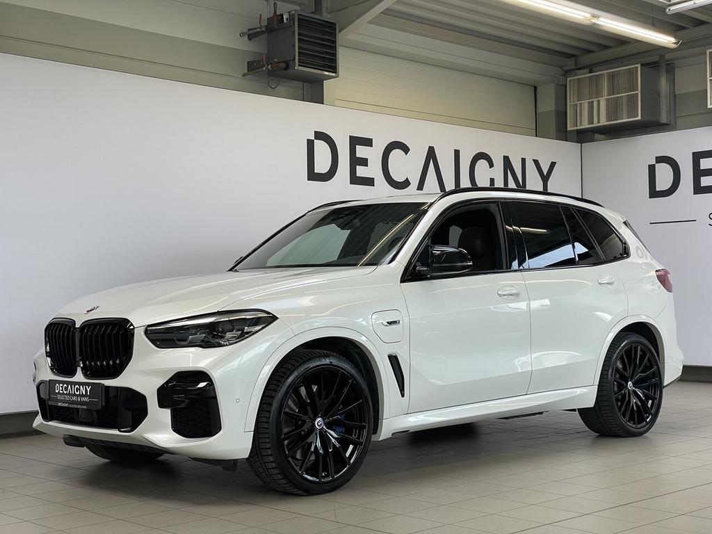 BMW X5 xDrive45e M Sport *Leder*Luchtvering*Camera*Pano dak, Auto's, 0 min, 0 kg, Wit, 5 zetels