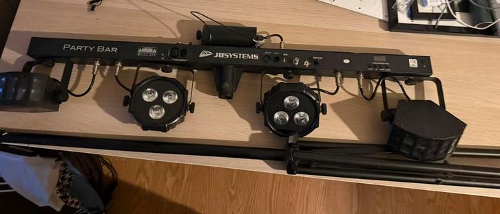 Lichteninstallatie, Musique & Instruments, Lumières & Lasers, Comme neuf, Lumières, Commande sonore, Couleur, Effet stroboscopique