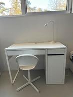 Bureau + stoel + lamp, Huis en Inrichting, Bureaus, Ophalen, Zo goed als nieuw, Bureau