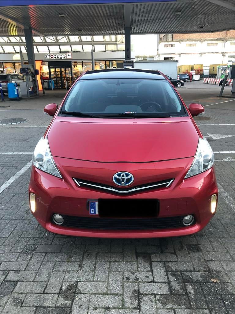 Toyota Prius Plus 1.8 Hybrid 2013, seulement 154 000 km, Rouge, 91 g/km, Achat, Euro 6