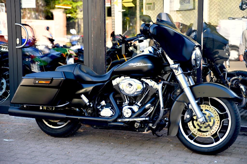 HARLEY DAVIDSON 103 STREET GLIDE ***MOTOVERTE.BE***, Motos, Entreprise, Occasion, 2 cylindres, 1690 cm³
