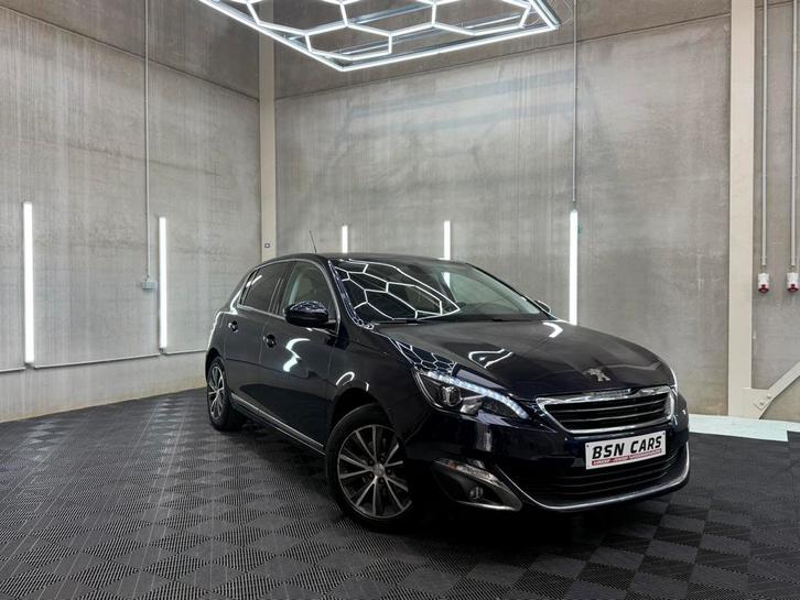 PEUGEOT 308/HATCHBACK/AUTOMAAT/BENZINE/PDC/NAVI/CRUISE, Autos, Peugeot, Entreprise, Achat, ABS, Essence, Euro 6, Berline, 5 portes