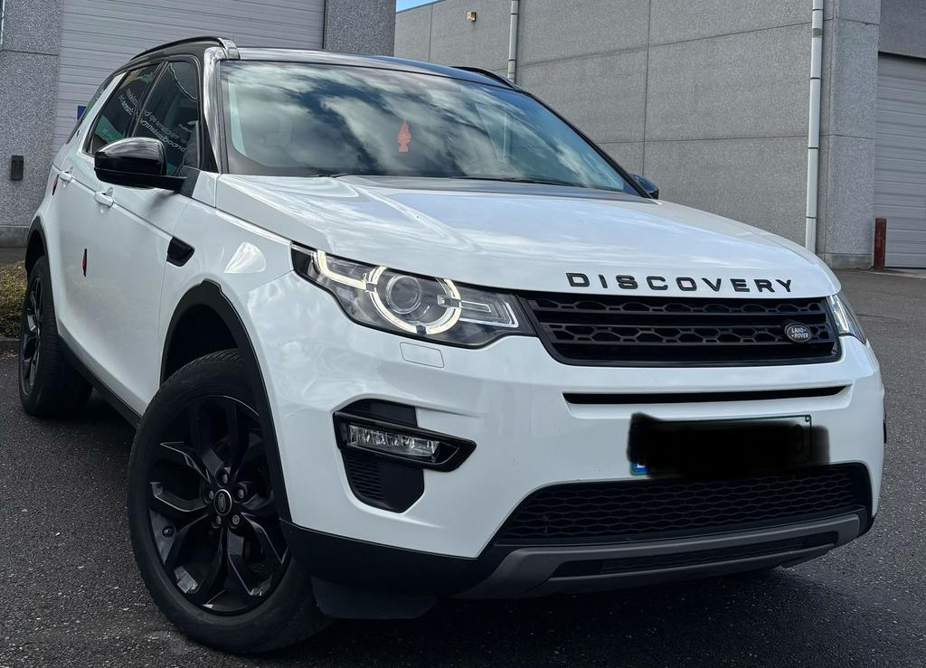 Land Rover Discovery Sport 2.0 TD4 SE Black Edition!, Auto's, Land Rover, Automaat, 4 cilinders, Wit, Leder