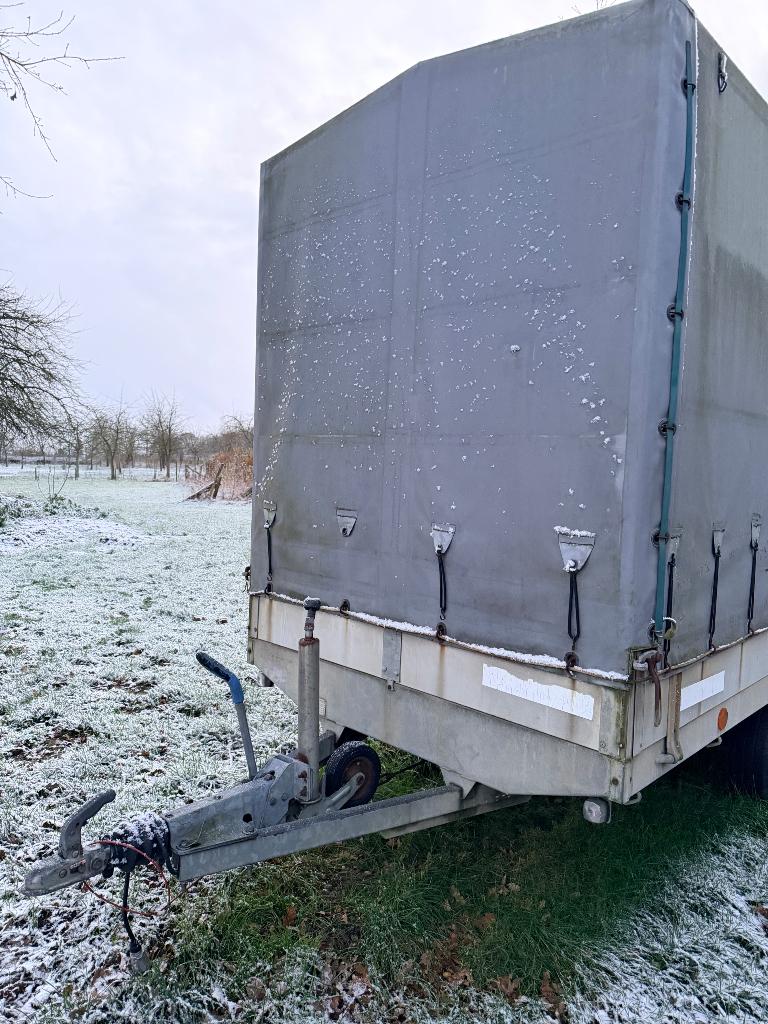 Aanhangwagen, Enlèvement